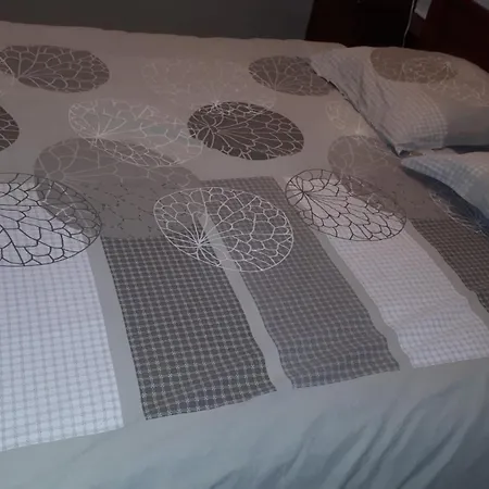 Bed & Breakfast Valerie Gouffe Guillemet Parigne-l'Eveque