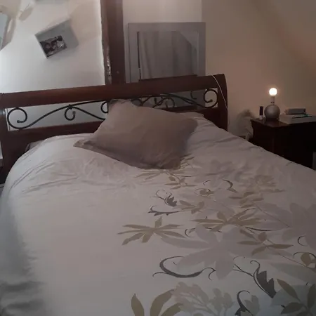Bed & Breakfast 1 à 2 Chambres Climatisées chez Valérie Gouffé