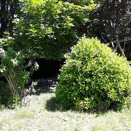 1 A 2 Chez Valerie Gouffe