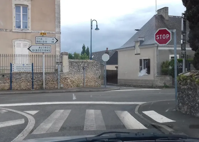 1 à 2 Chez Valérie Gouffé Parigné-lʼÉvêque