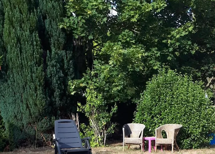 1 à 2 Chez Valérie Gouffé * Parigné-lʼÉvêque